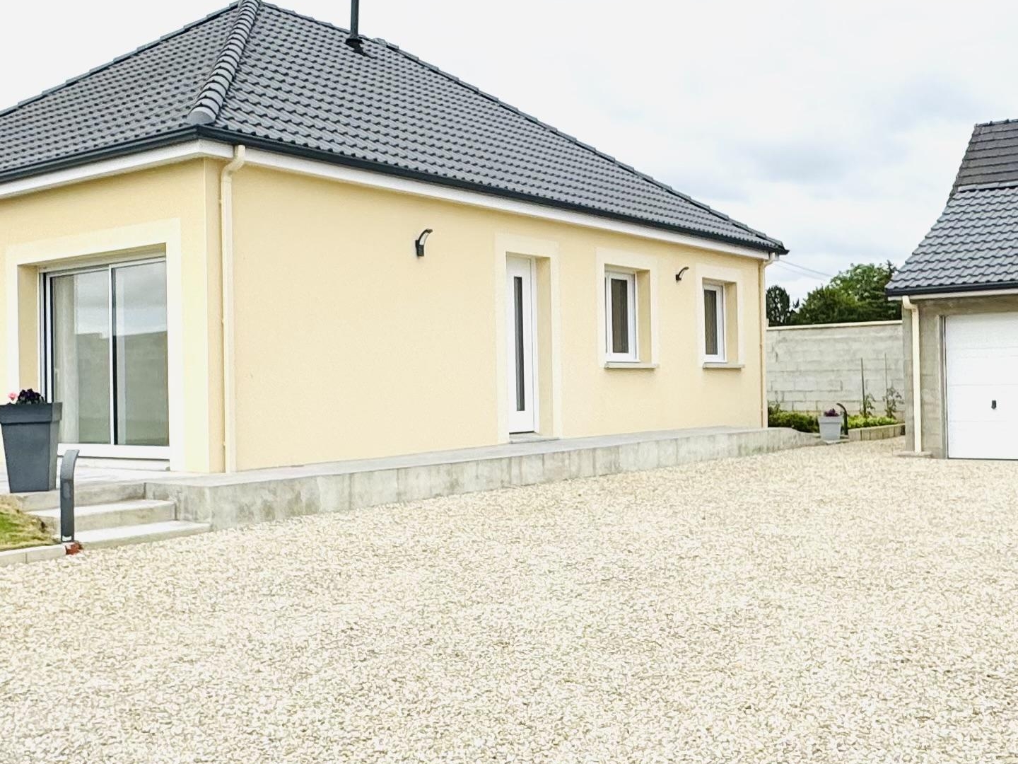 Maison de plain-pied 5 pièces 88 m²