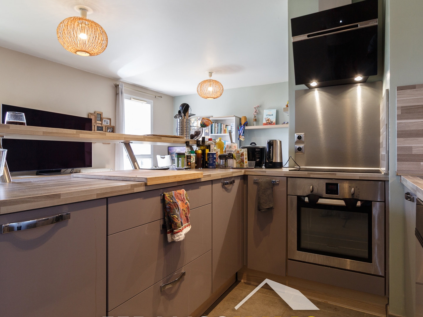 Grand F2 avec extérieur dans immeuble de 2009 !