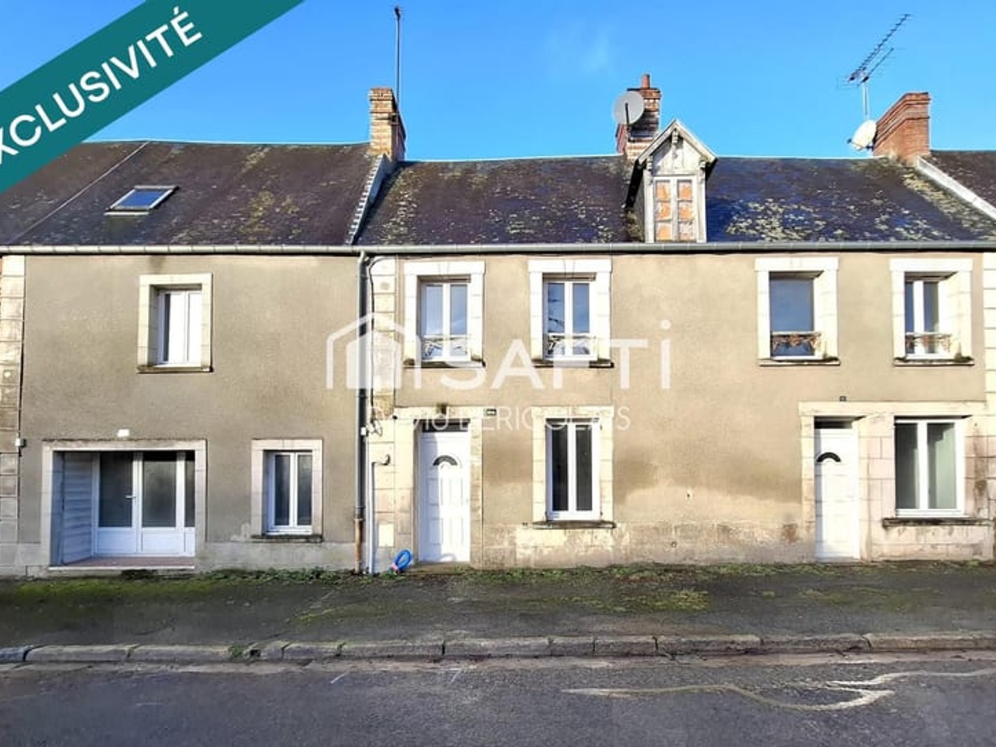 Maison 10 pièces 145 m²