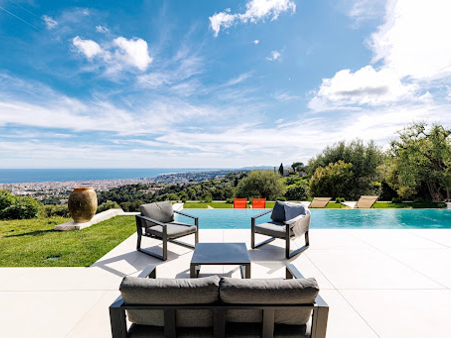 Villa 6 pièces 144 m²