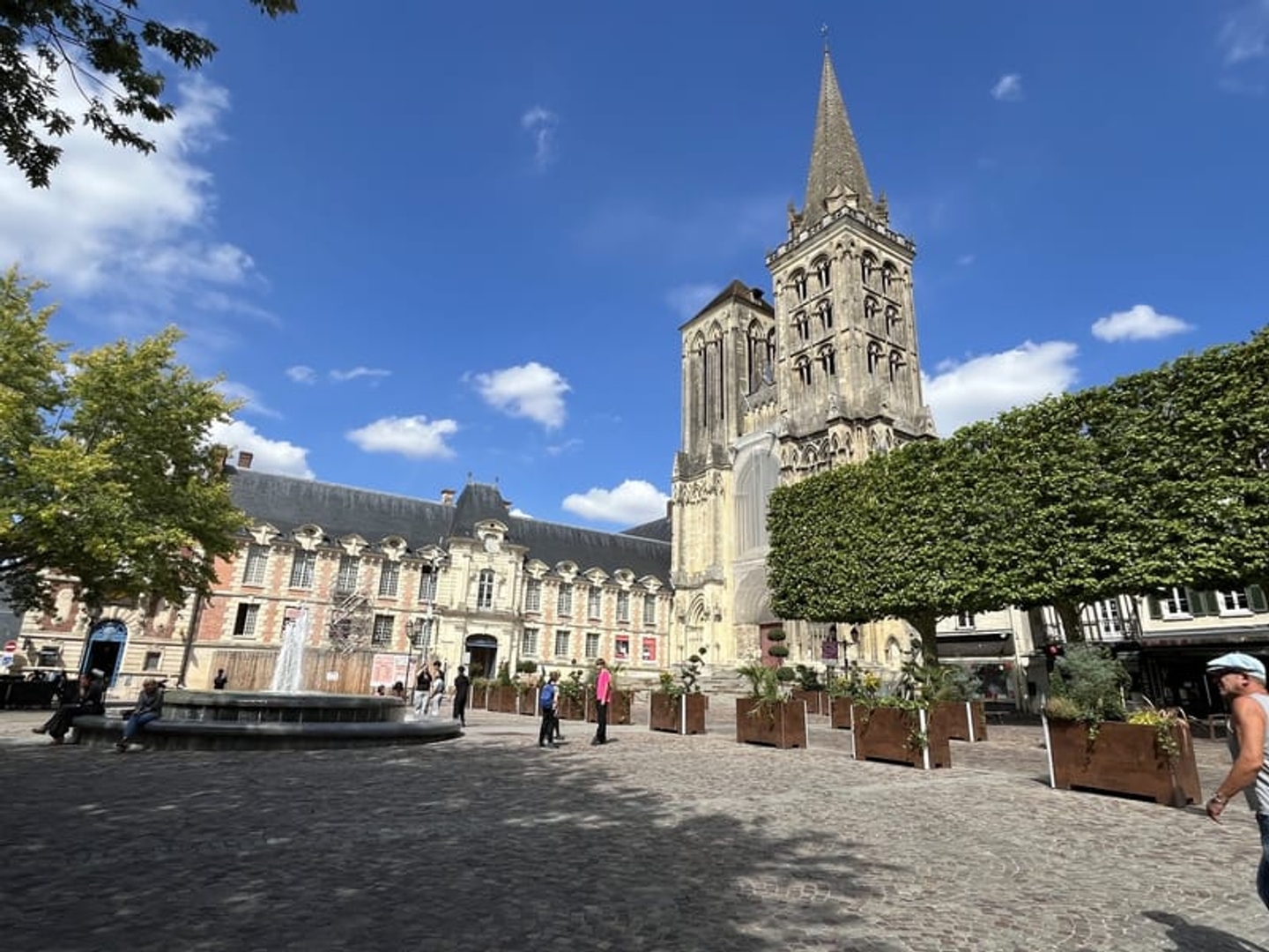 Immeuble à vendre - 12 pièces - 206m2 - Lisieux (14100)