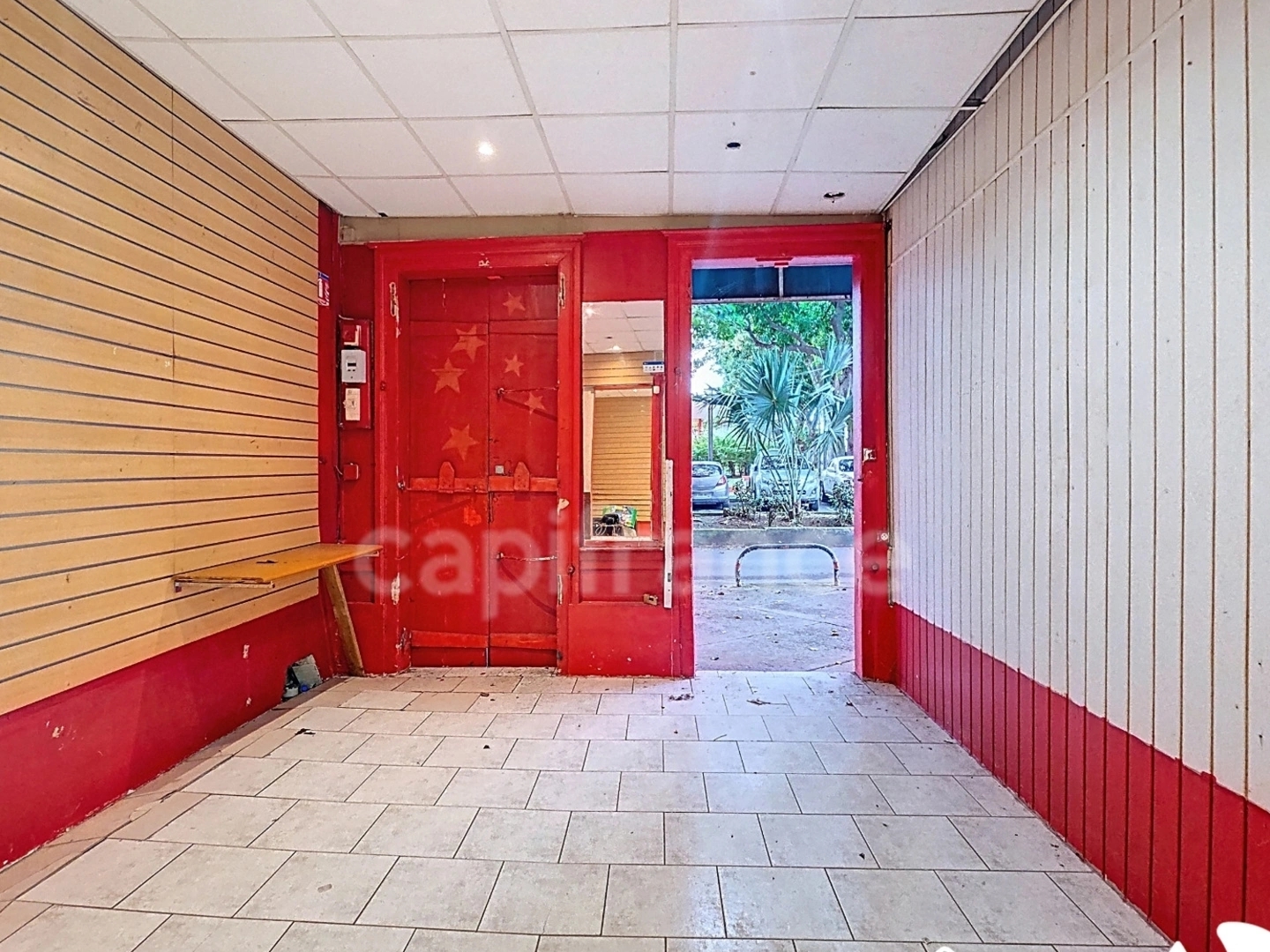 Immeuble à vendre - 10 pièces - 195m2 - Pointe-À-Pitre (97110)
