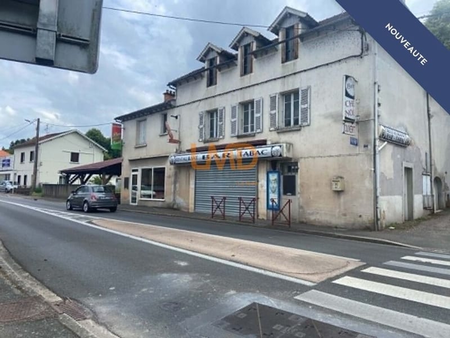 Magasin à vendre - 12 pièces - 250m2 - Firmi (12300)