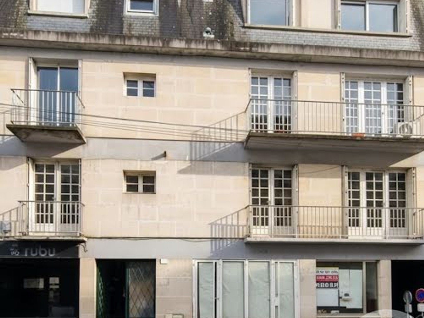 Appartement 6 pièces 131 m²