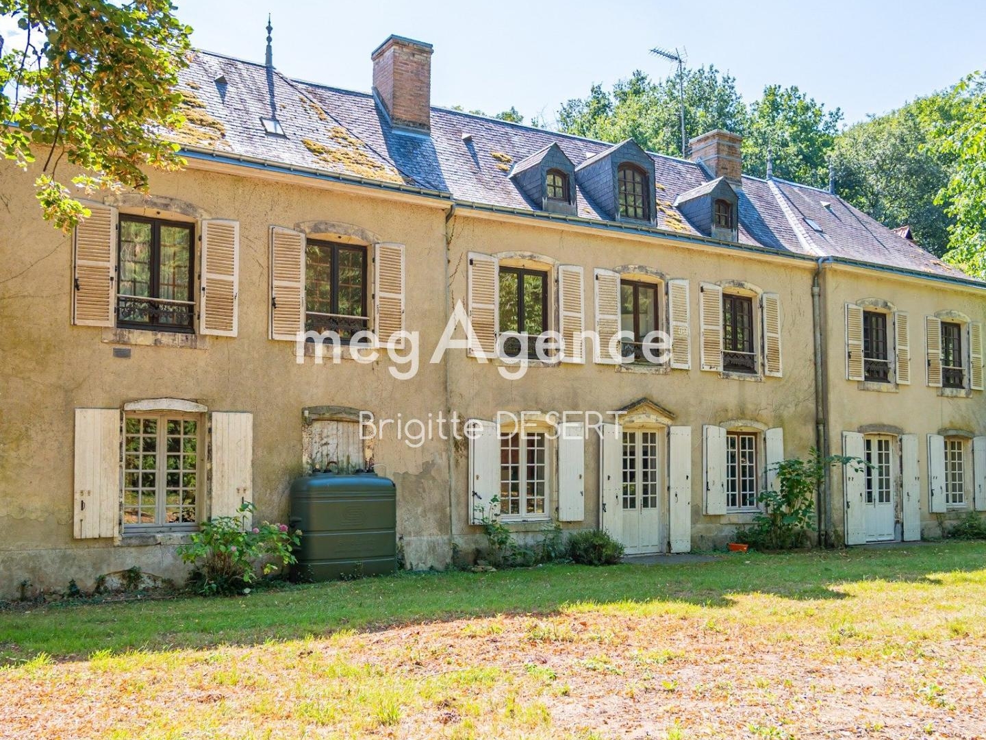 Maison à vendre - 3 pièces - 307m2 - Sillé-Le-Philippe (72460)