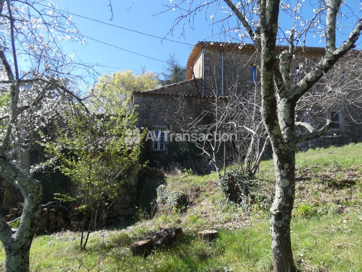 Maison à vendre - 12 pièces - 272m2 - Lasalle (30460)