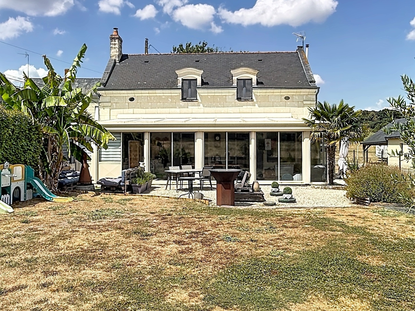 Maison 5 pièces 140 m²