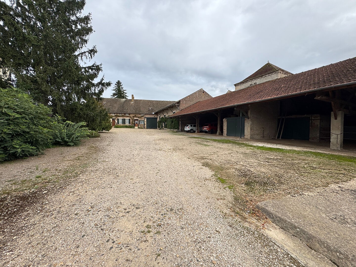 Maison de Prestige de 330 m² à Verdun Ciel