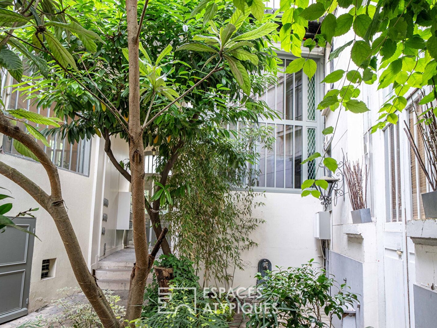 Locaux à vendre - 2 pièces - 42m2 - Paris 14e (75014)