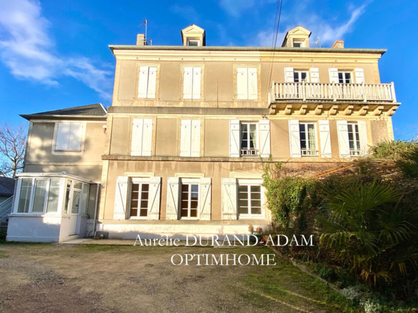 Appartement à vendre 3 pièces OUISTREHAM - 2 chambres - Garage et Jardin - Au pied des commerces