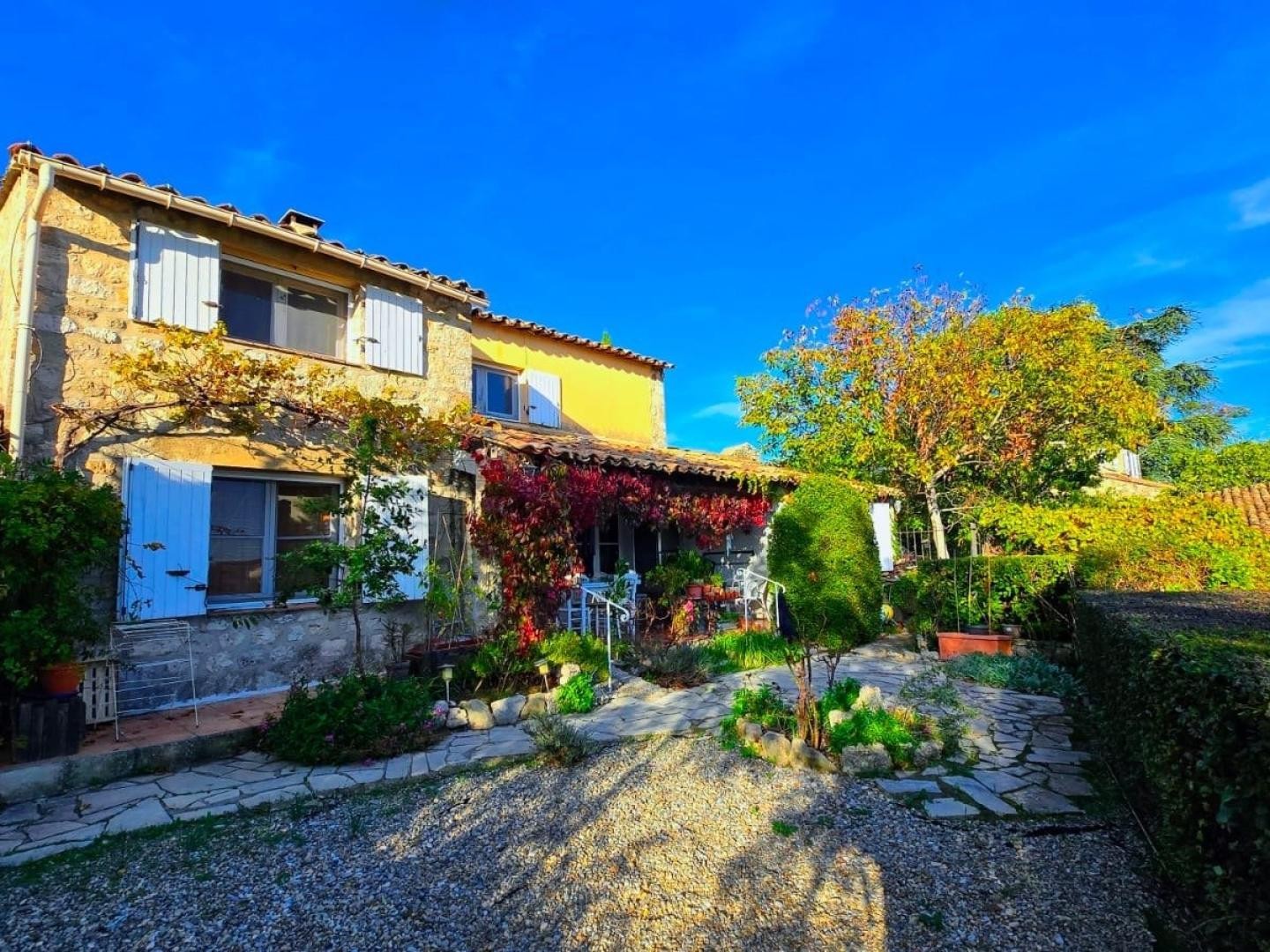 Viager maison d'artiste dans quartier classé
