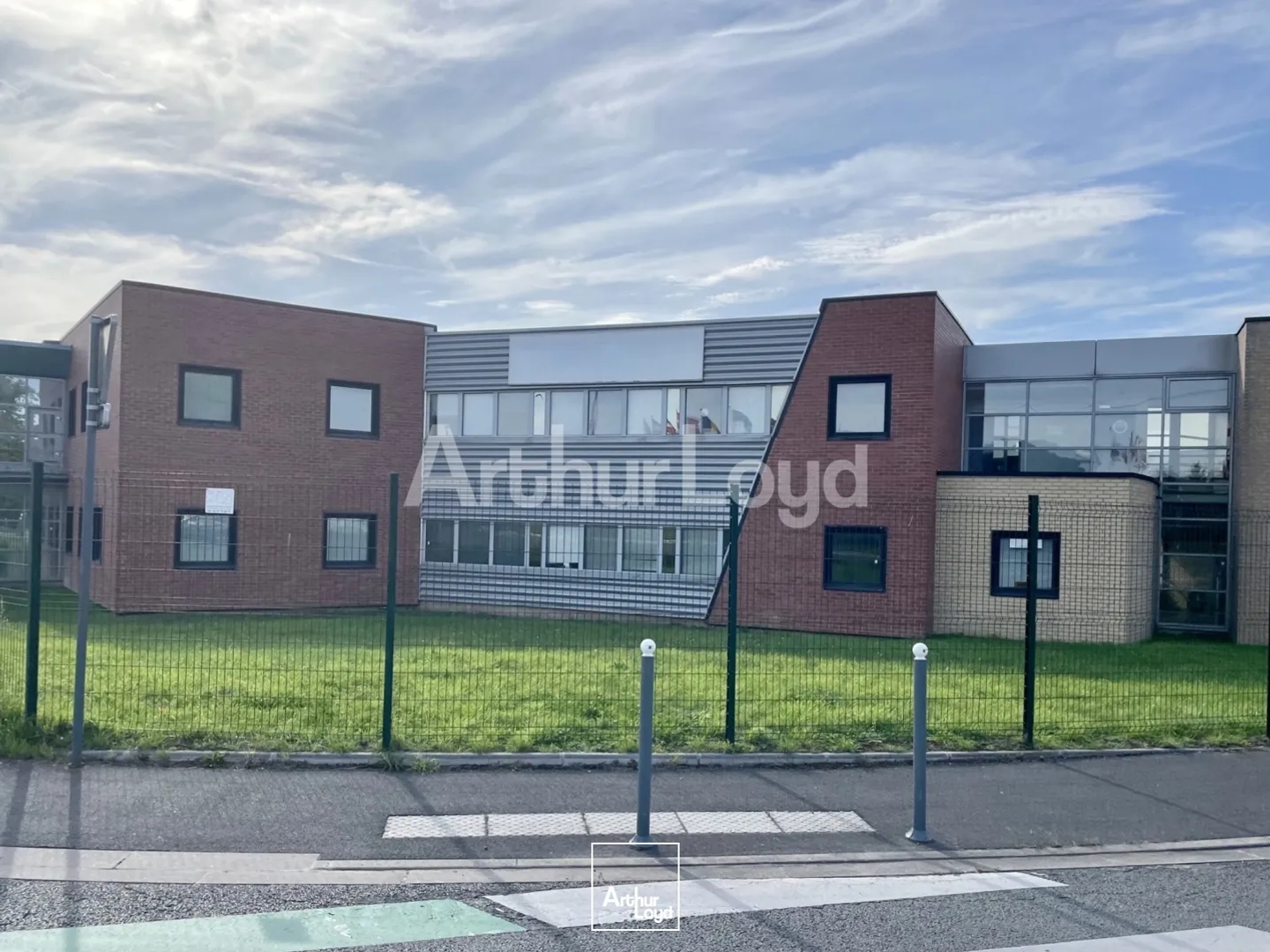Immeuble mixte à vendre à Ronchin avec accessibilité PMR et ERP