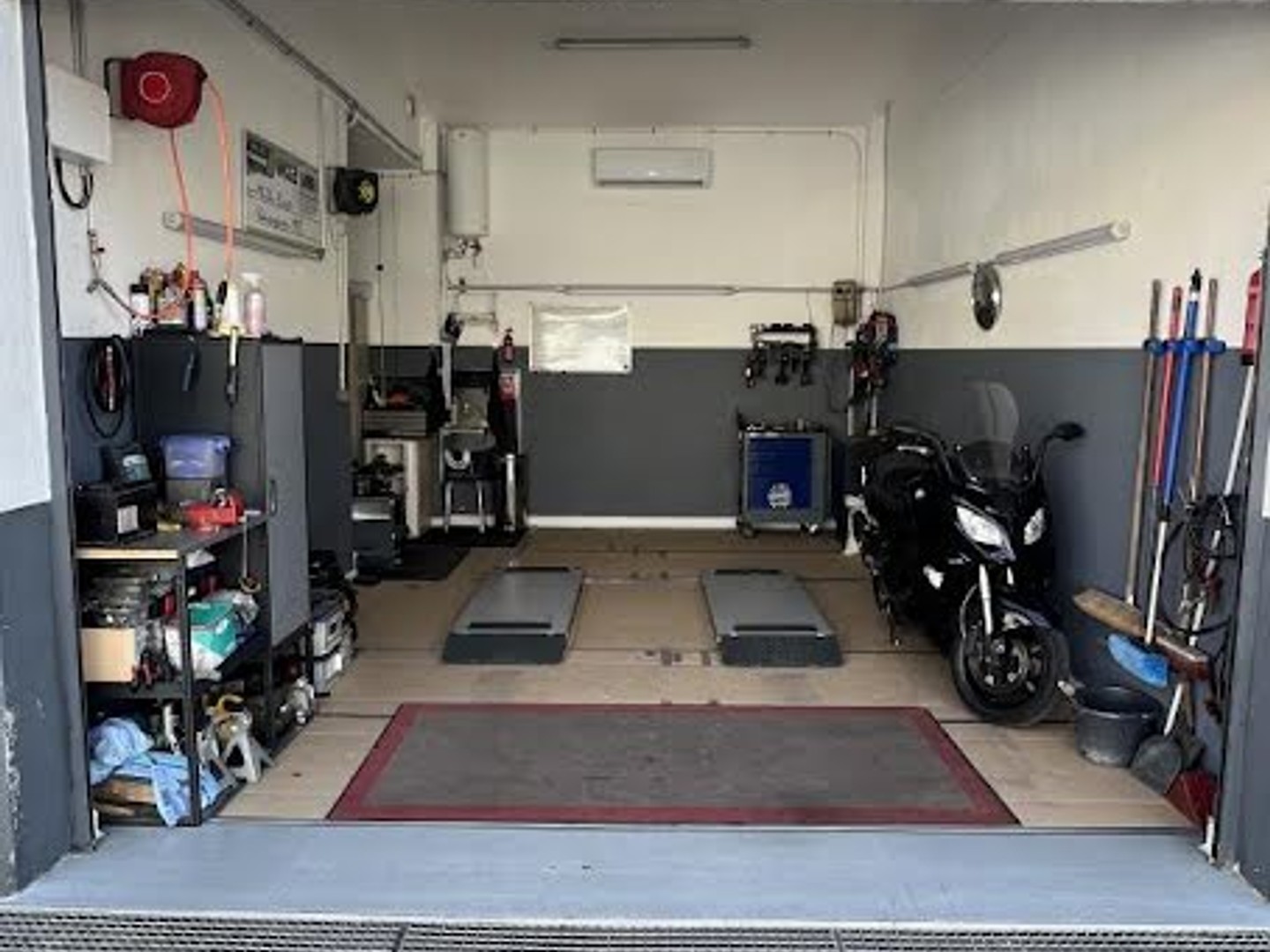 Parking/Garage/Box 50 m²