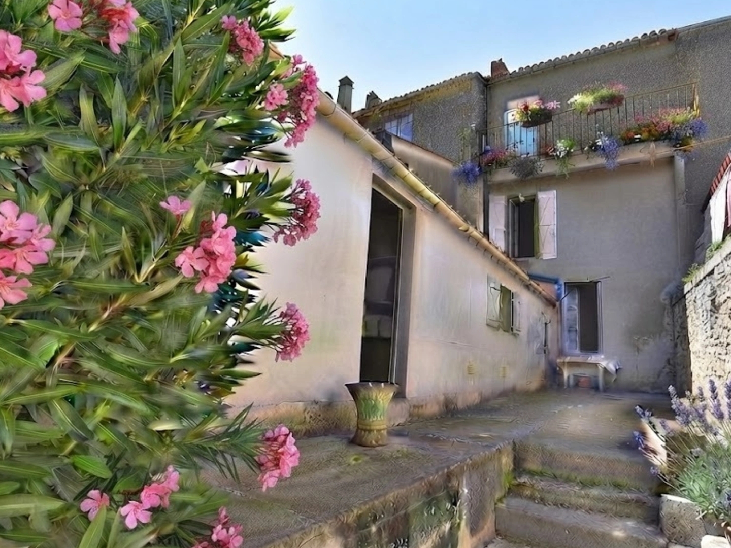 Maison à vendre - 5 pièces - 120m2 - Angoulême (16000)
