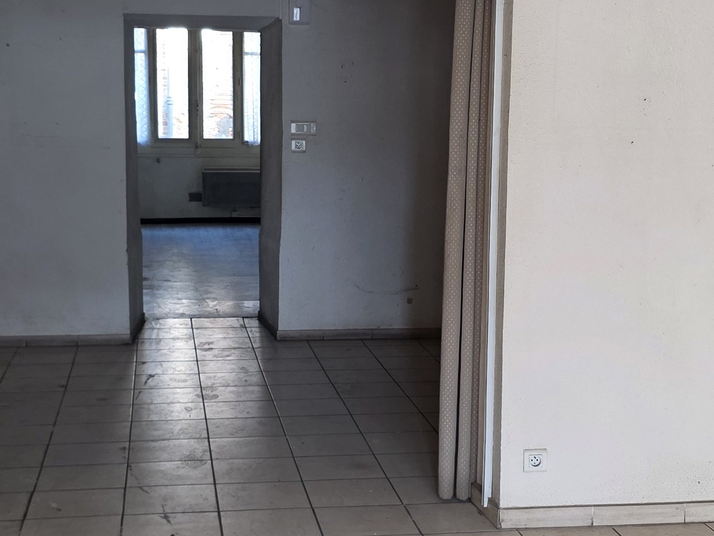 Maison à vendre - 7 pièces - 339m2 - Saint-Paul-Cap-De... (81220)