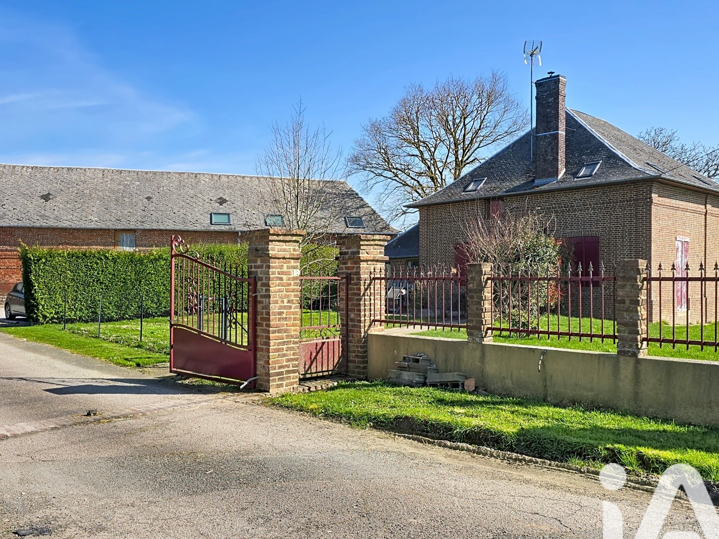 Maison avec appartements 6 pièces 286 m²