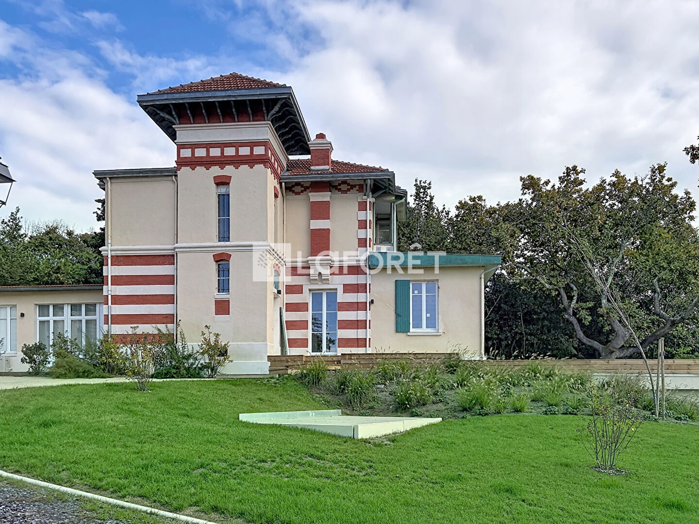 Maison à vendre - 4 pièces - 111m2 - Arcachon (33120)