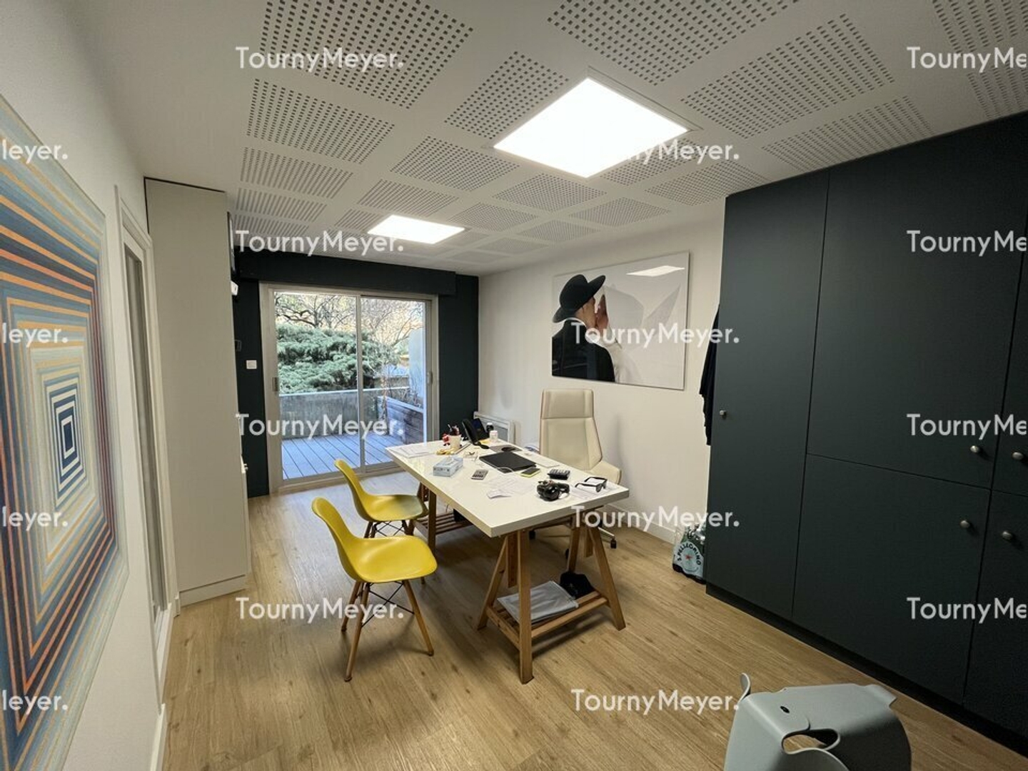 BUREAUX A VENDRE OU A LOUER