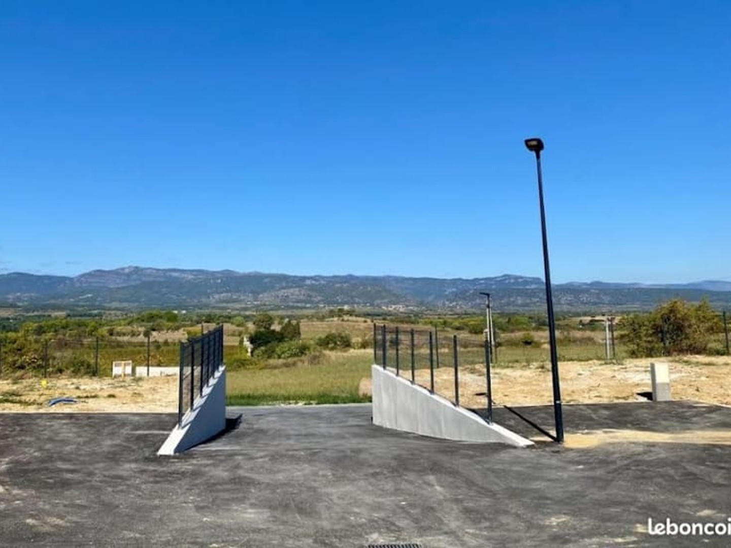 Terrain 500 m²