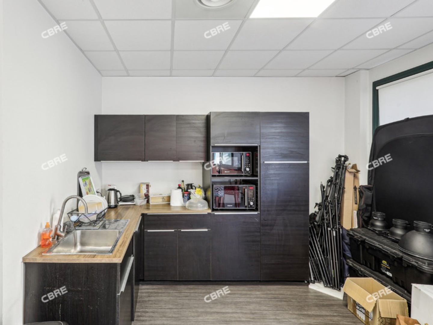 Locaux à vendre - 849m2 - Le Pré-Saint-Gervais (93310)