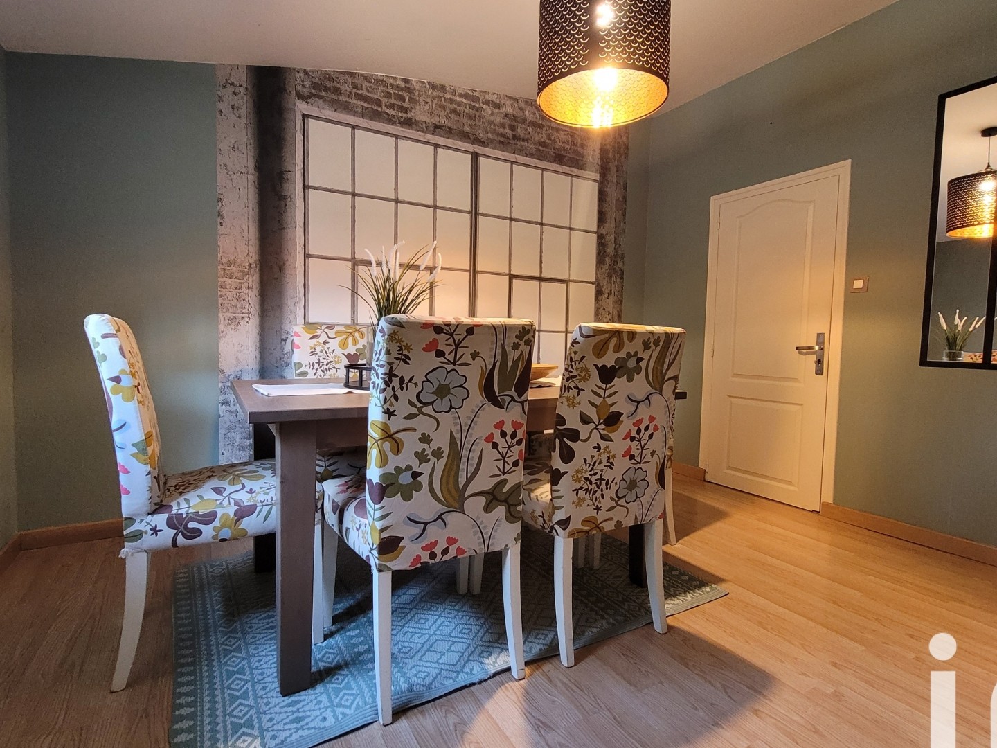 Maison 5 pièces 146 m²