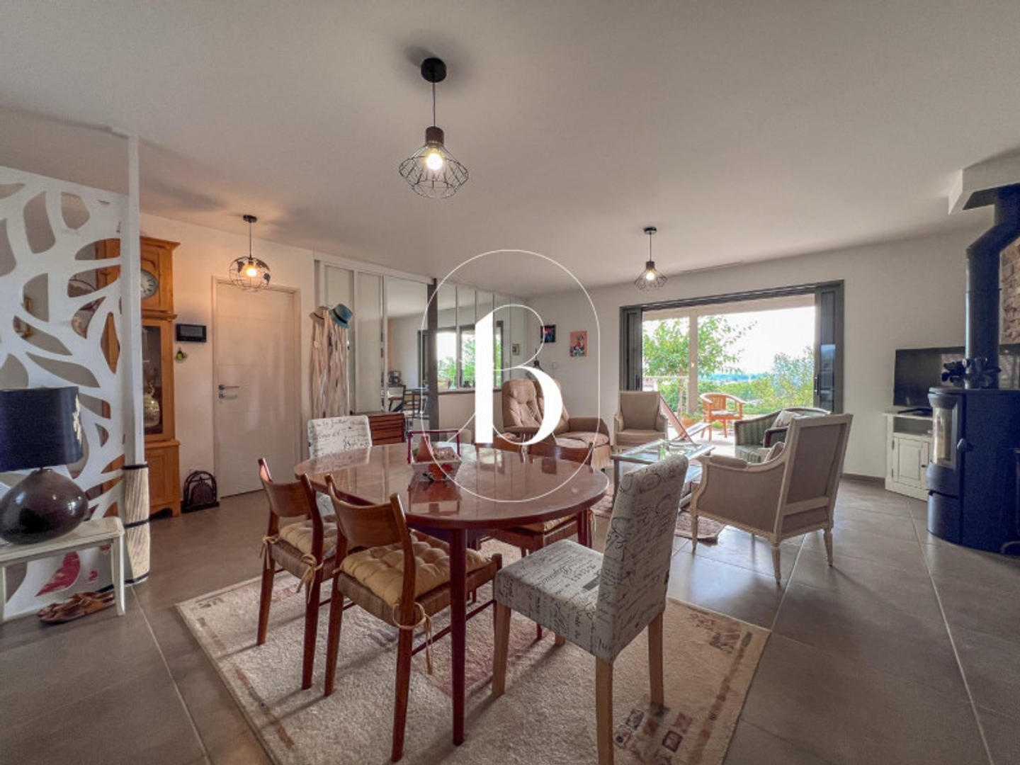 Maison à vendre - 5 pièces - 106m2 - Barjac (30430)