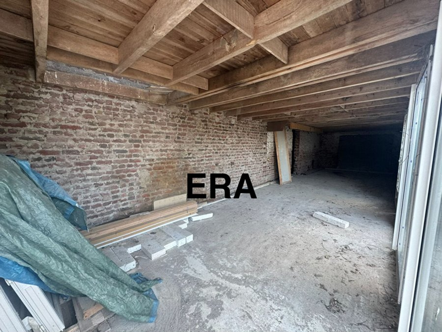 Magasin à vendre - 350m2 - Ruminghem (62370)