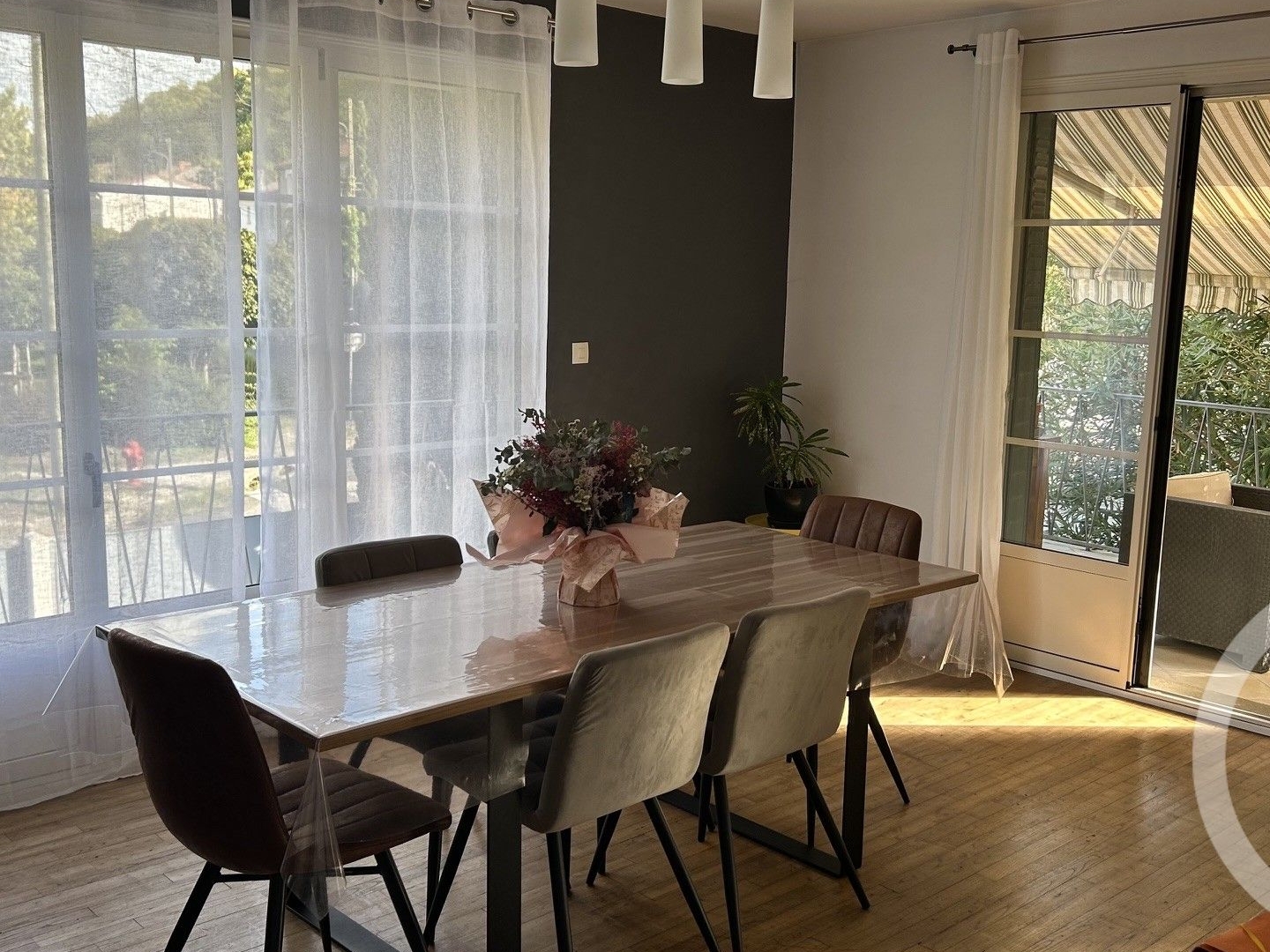Maison à vendre - 5 pièces - 98m2 - Angoulême (16000)