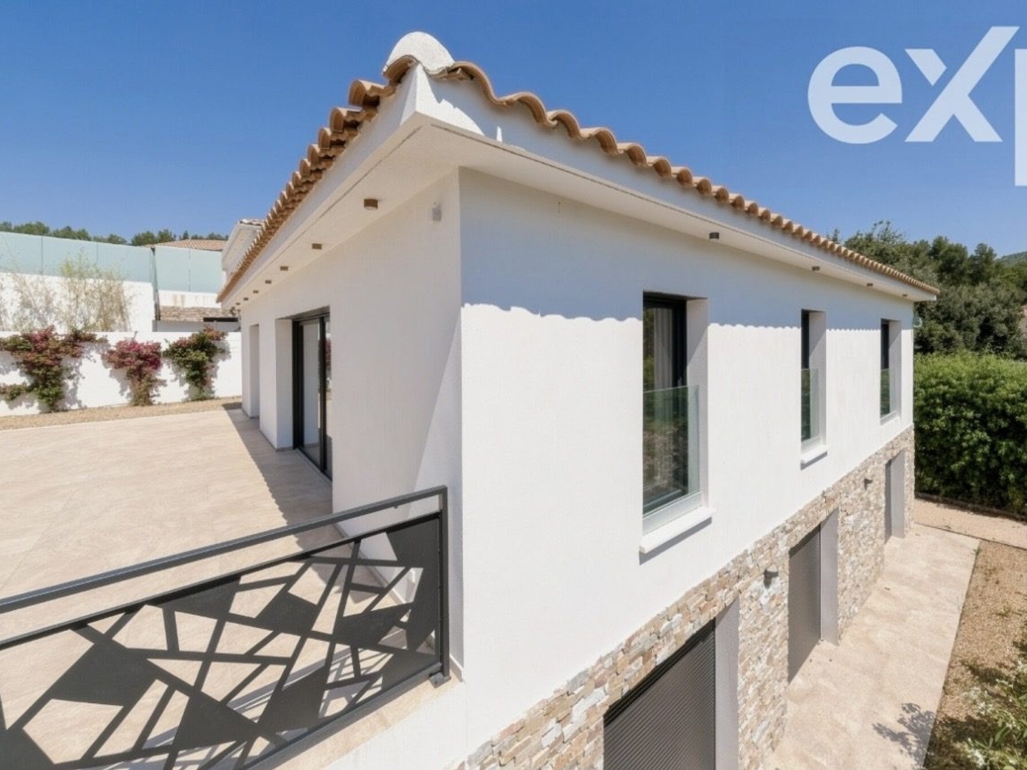Maison à vendre - 7 pièces - 202m2 - Sanary-Sur-Mer (83110)