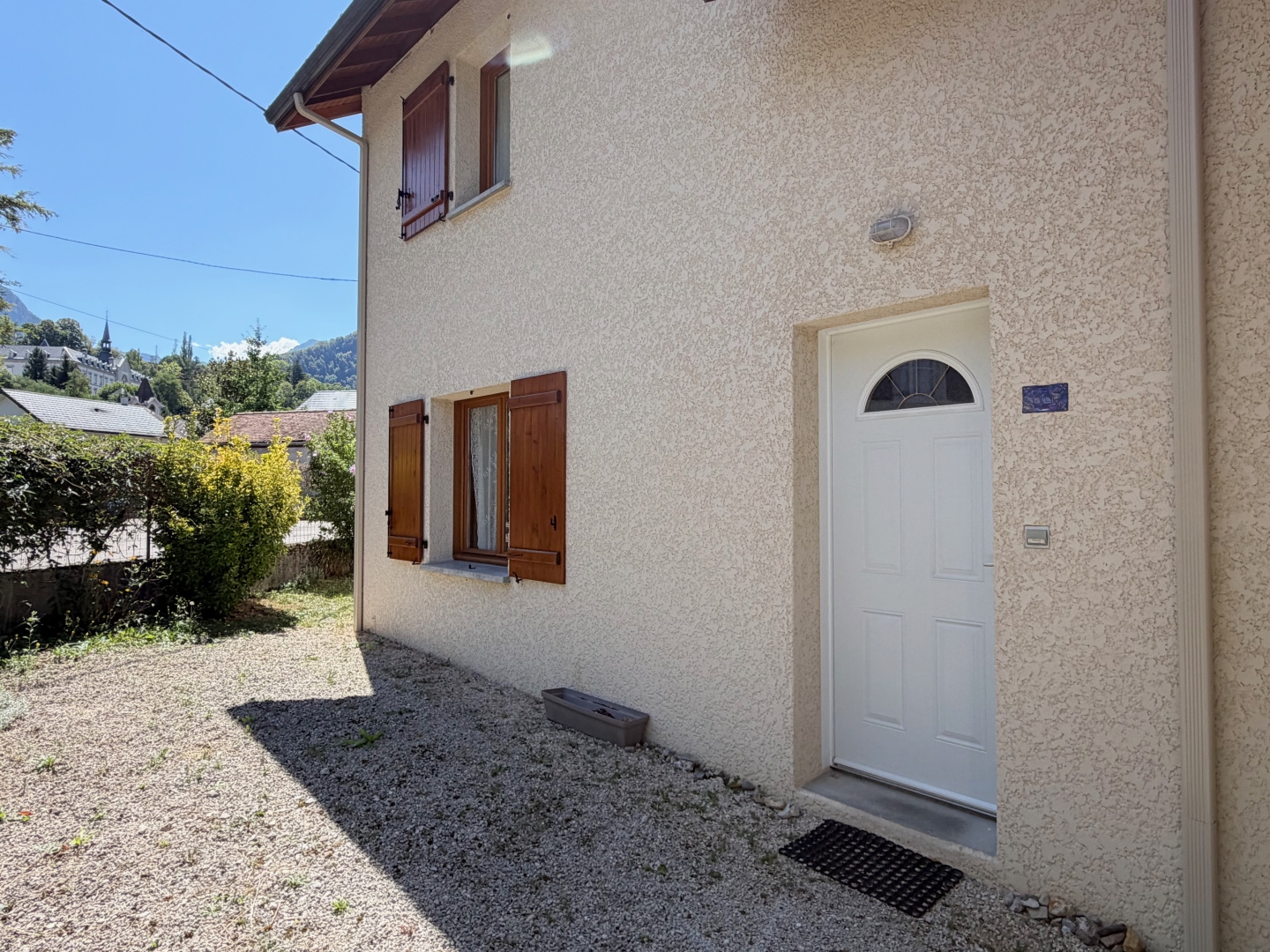 Maison à vendre - 4 pièces - 85m2 - Saint-Laurent-Du-... (38380)