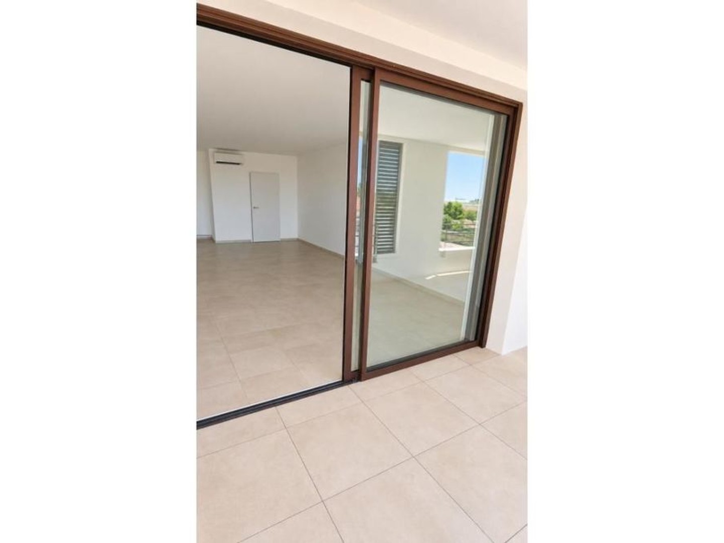 Appartement à vendre - 5 pièces - 118m2 - Frontignan (34110)