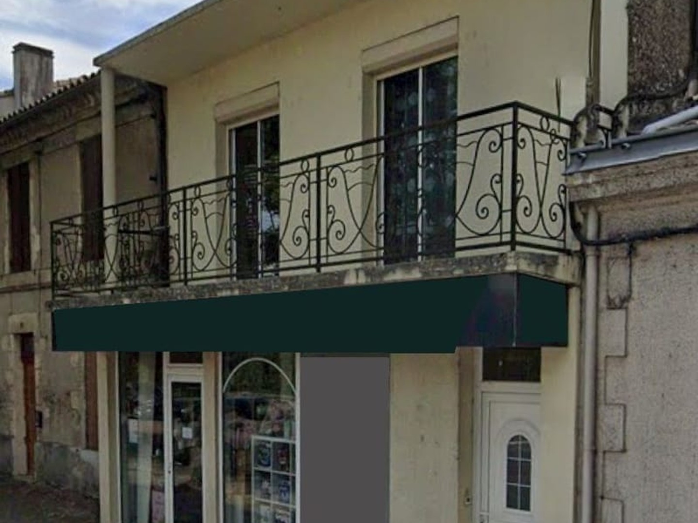 Bureaux 6 pièces 133 m²