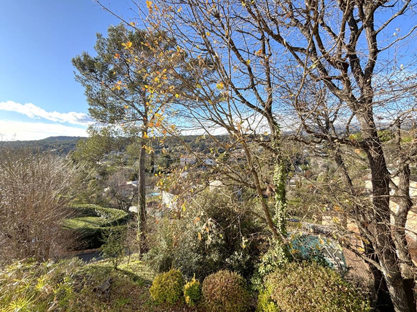 Maison à vendre - 5 pièces - 122m2 - La Colle-Sur-Loup (06480)