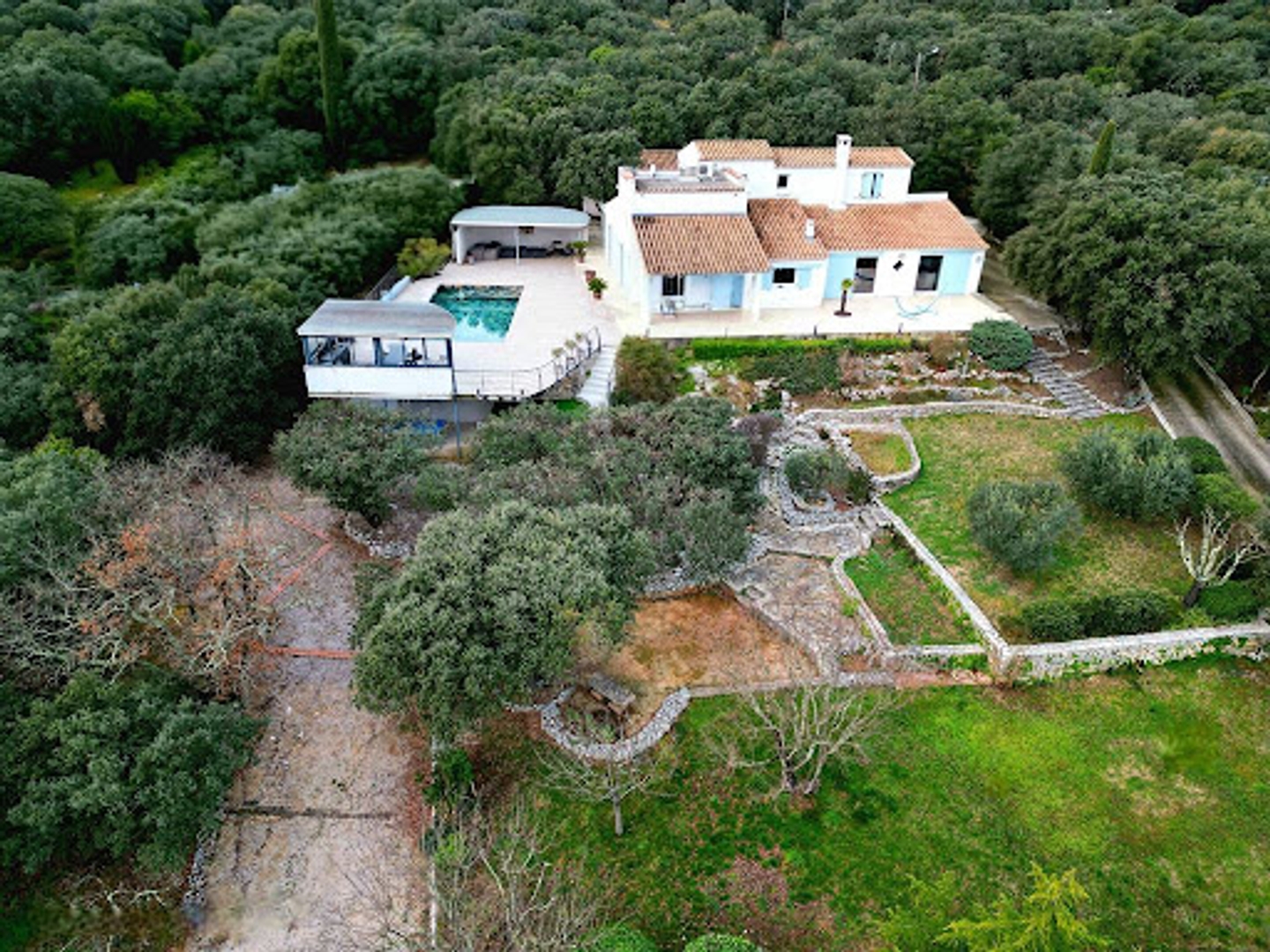Maison 5 pièces 210 m²