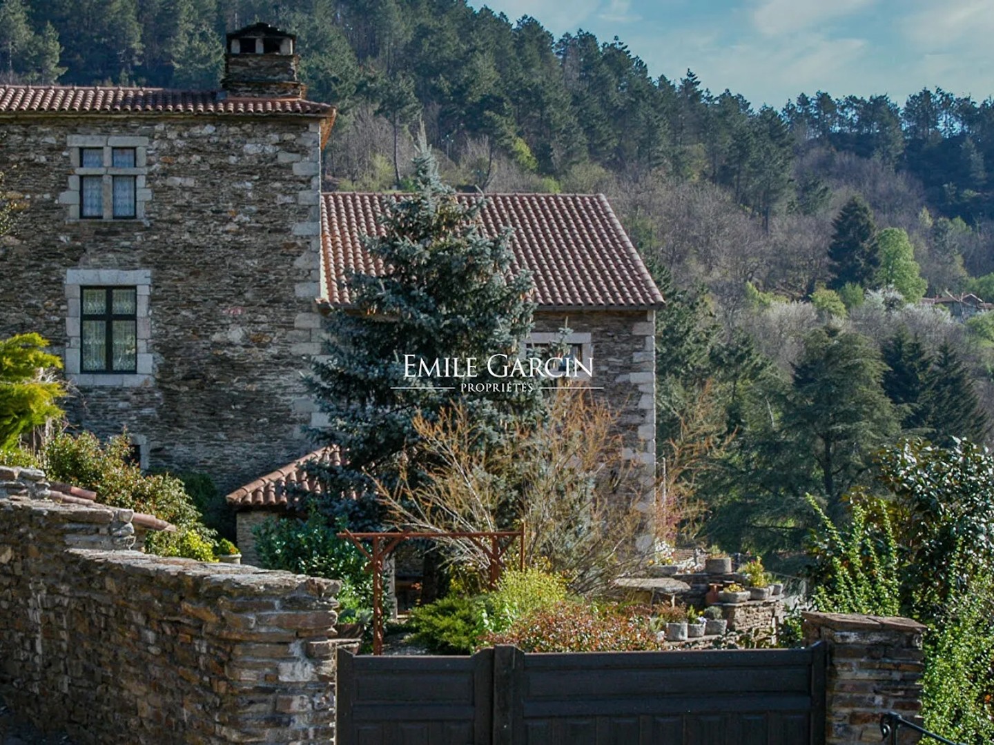 Maison 14 pièces 600 m²