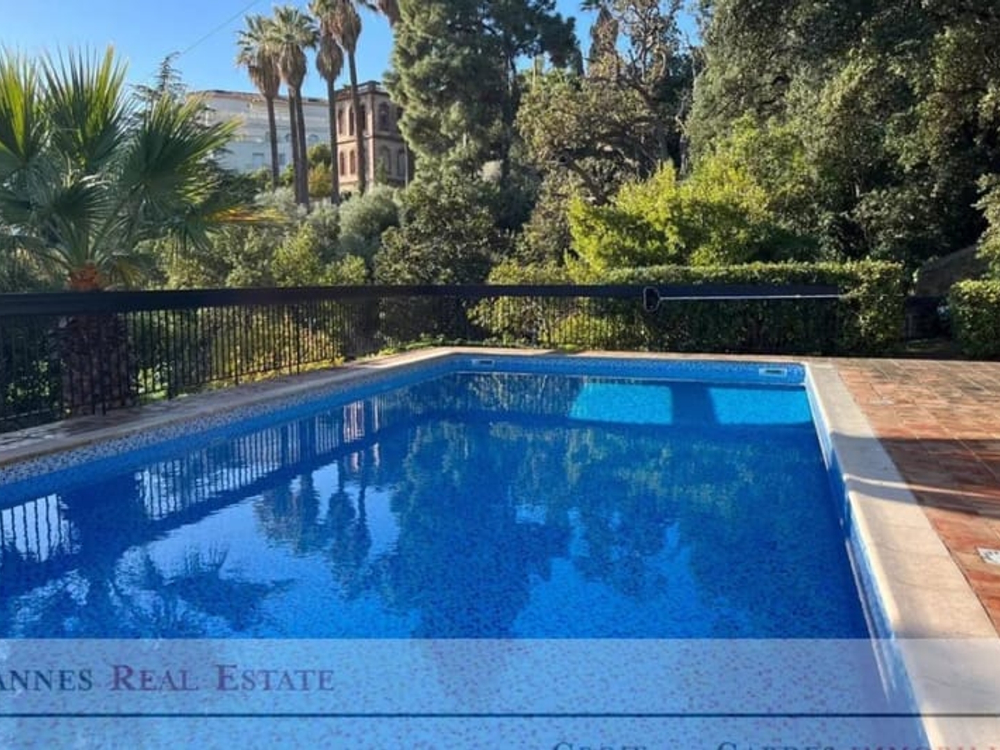 Appartement à vendre - 1 pièce - 26m2 - Vallauris (06220)