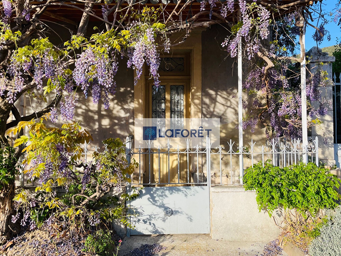 Maison 8 pièces 235 m²