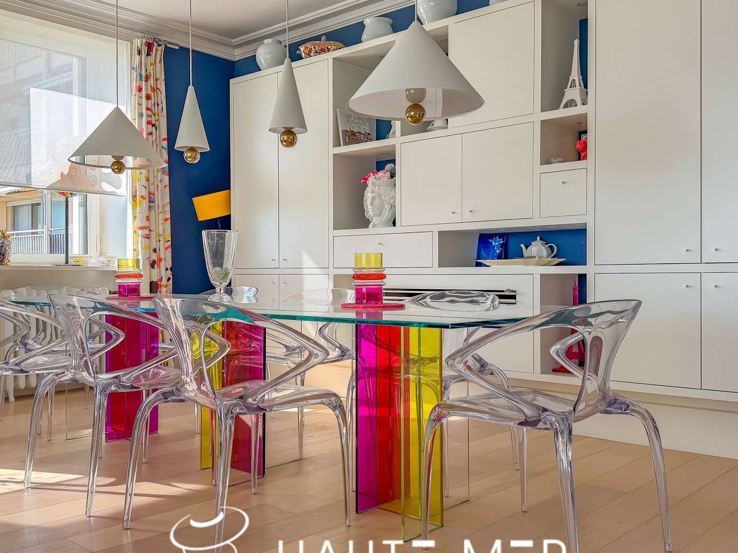 Maison 8 pièces 284 m²