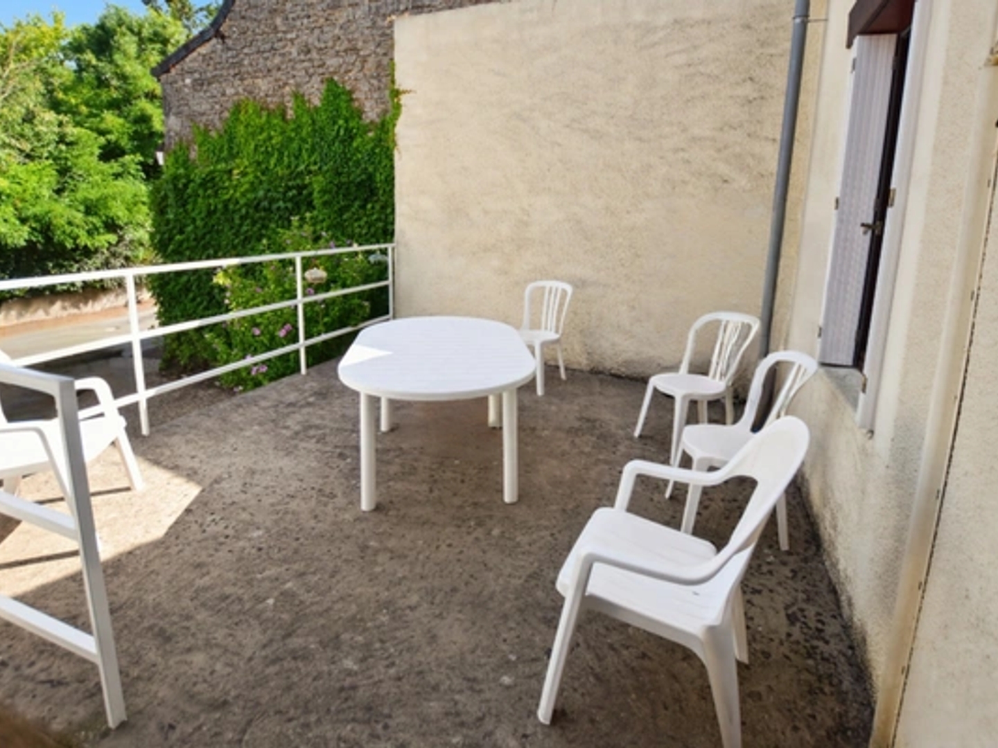 Maison à vendre - 3 pièces - 75m2 - Saint-Maurice-Lès... (71490)