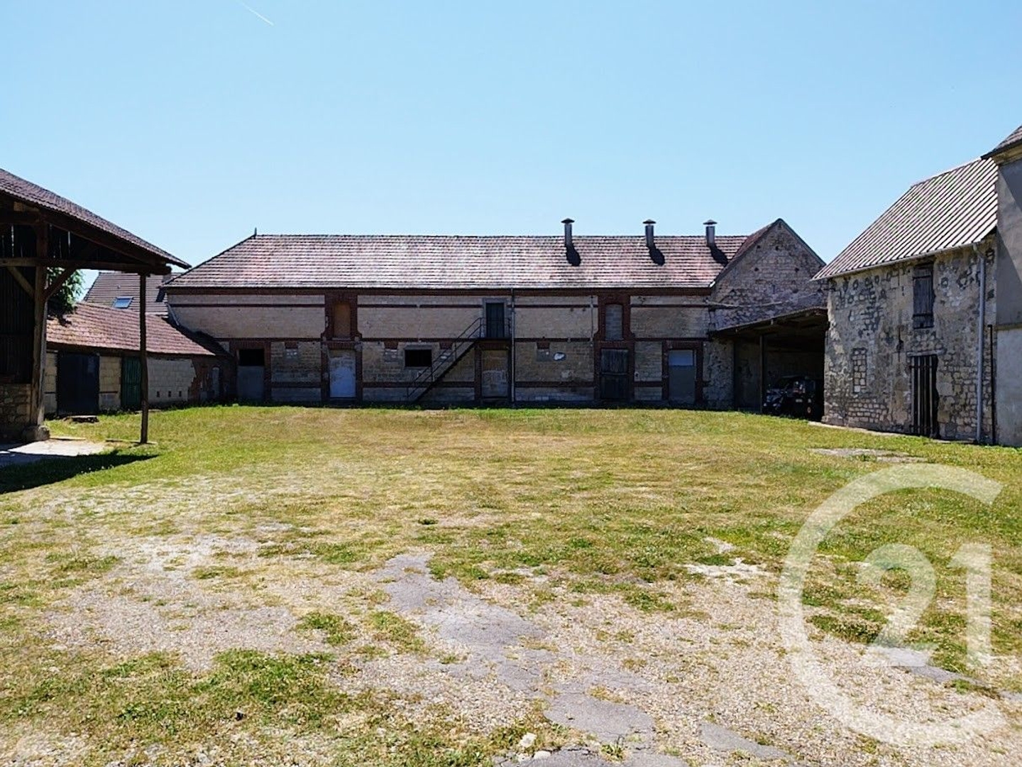 Immeuble à vendre - 1556m2 - Chambly (60230)