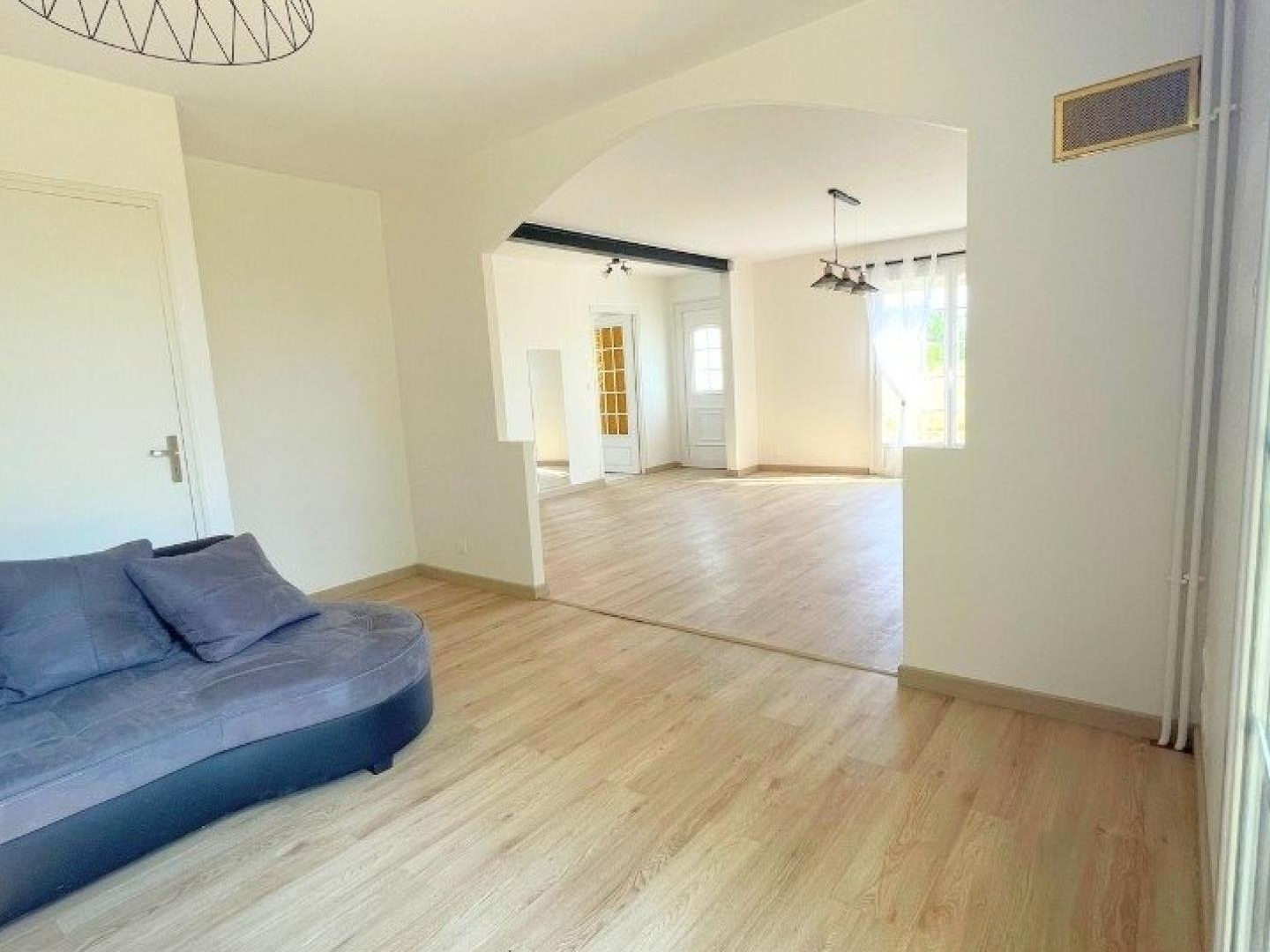 Domloup - Maison rénovée 130m2, 1200 m² de terrain