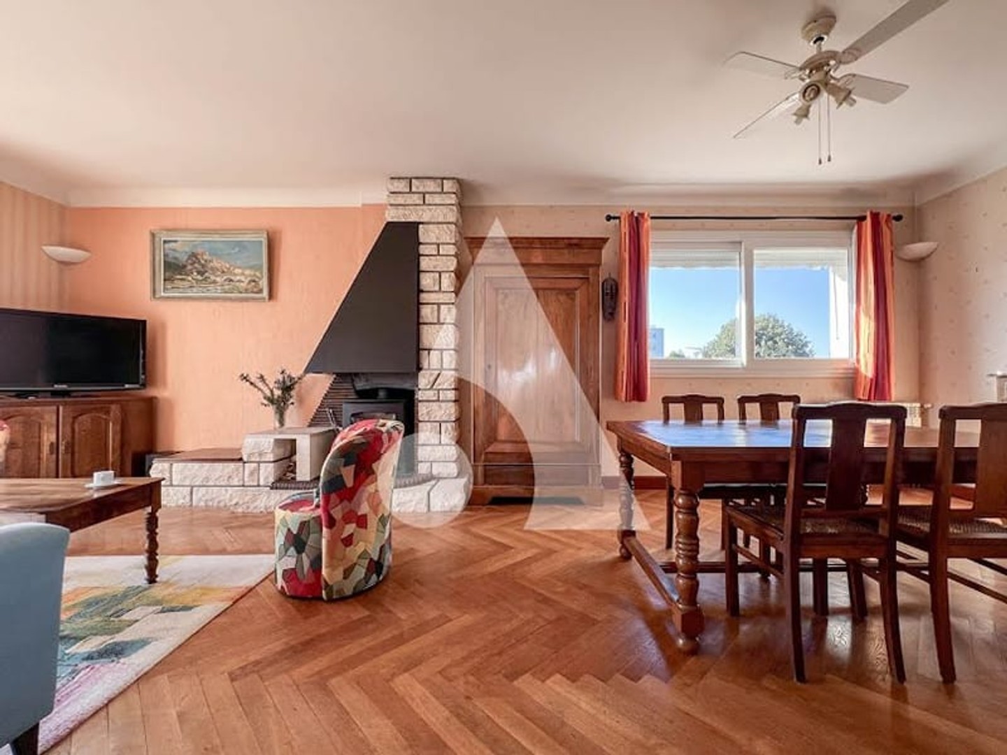 Maison 10 pièces 198 m²