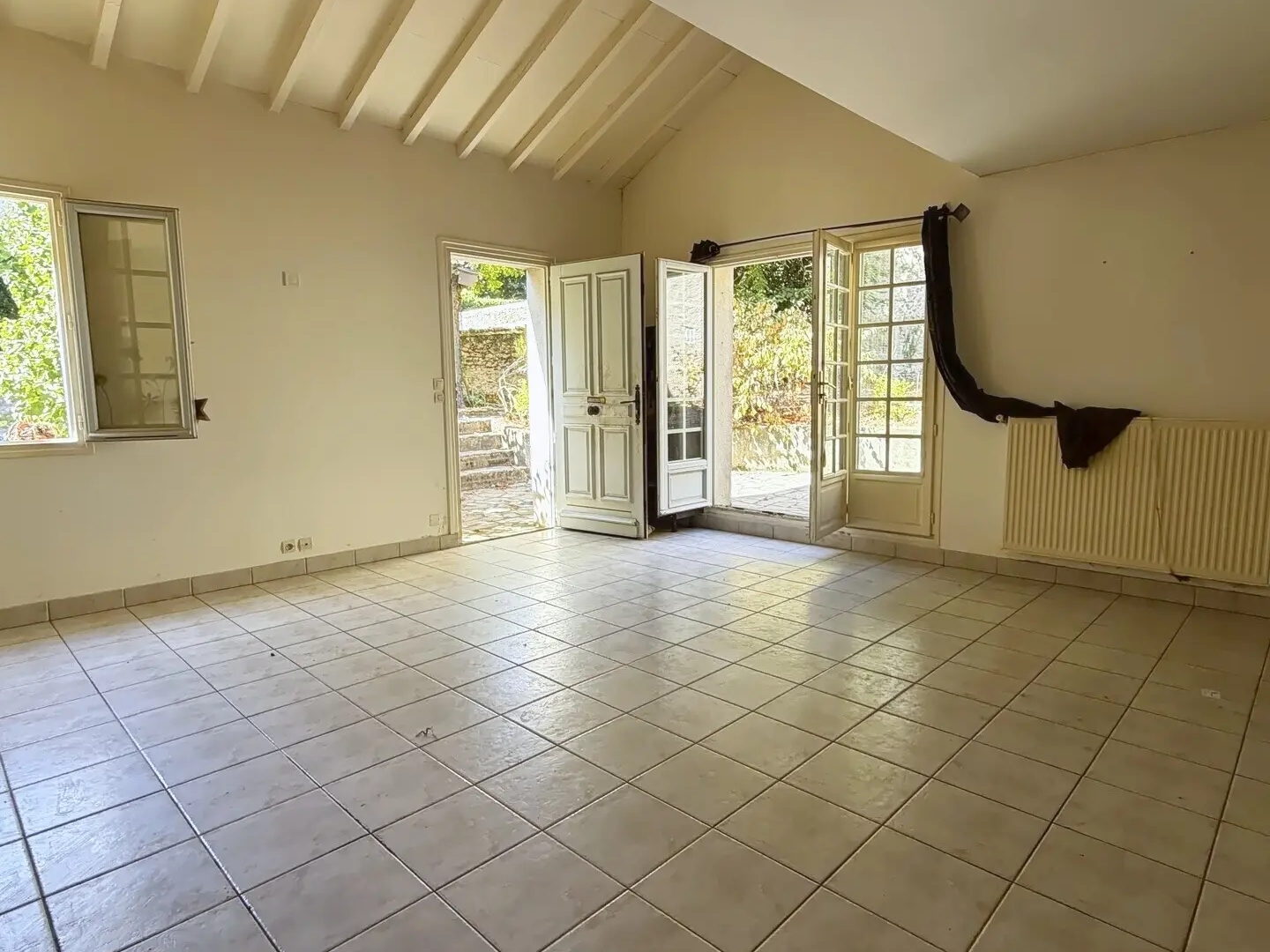 Parking / garage / box à vendre - 280m2 - Rambouillet (78120)