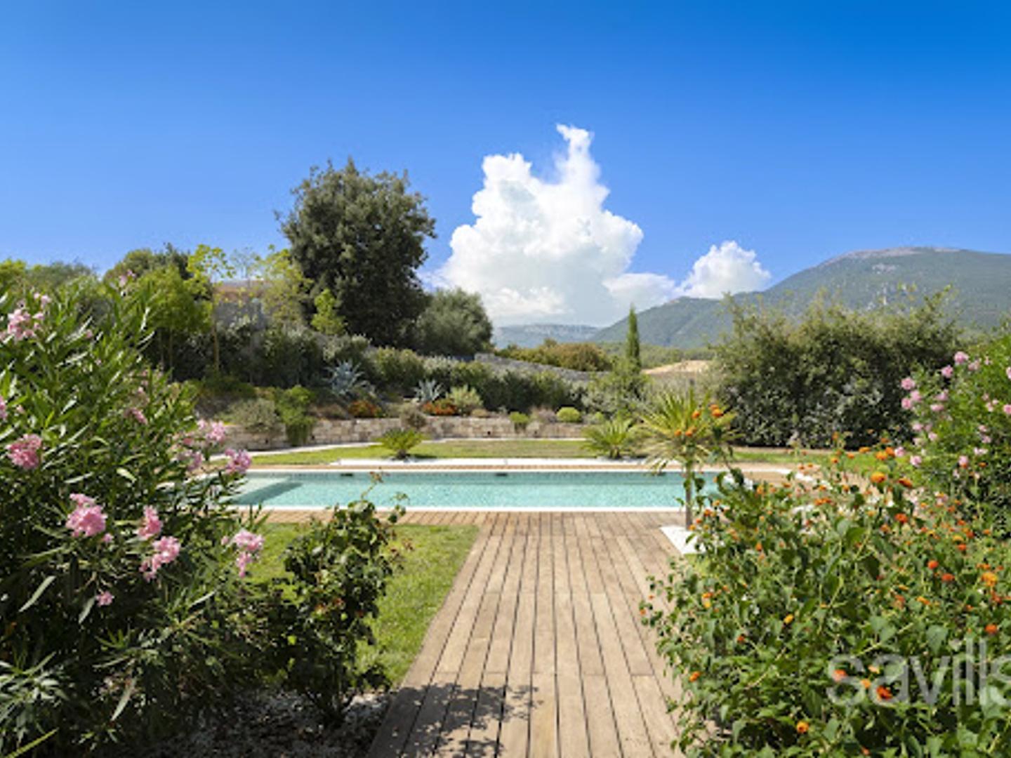 Maison à vendre - 7 pièces - 237m2 - Roquefort-Les-Pins (06330)