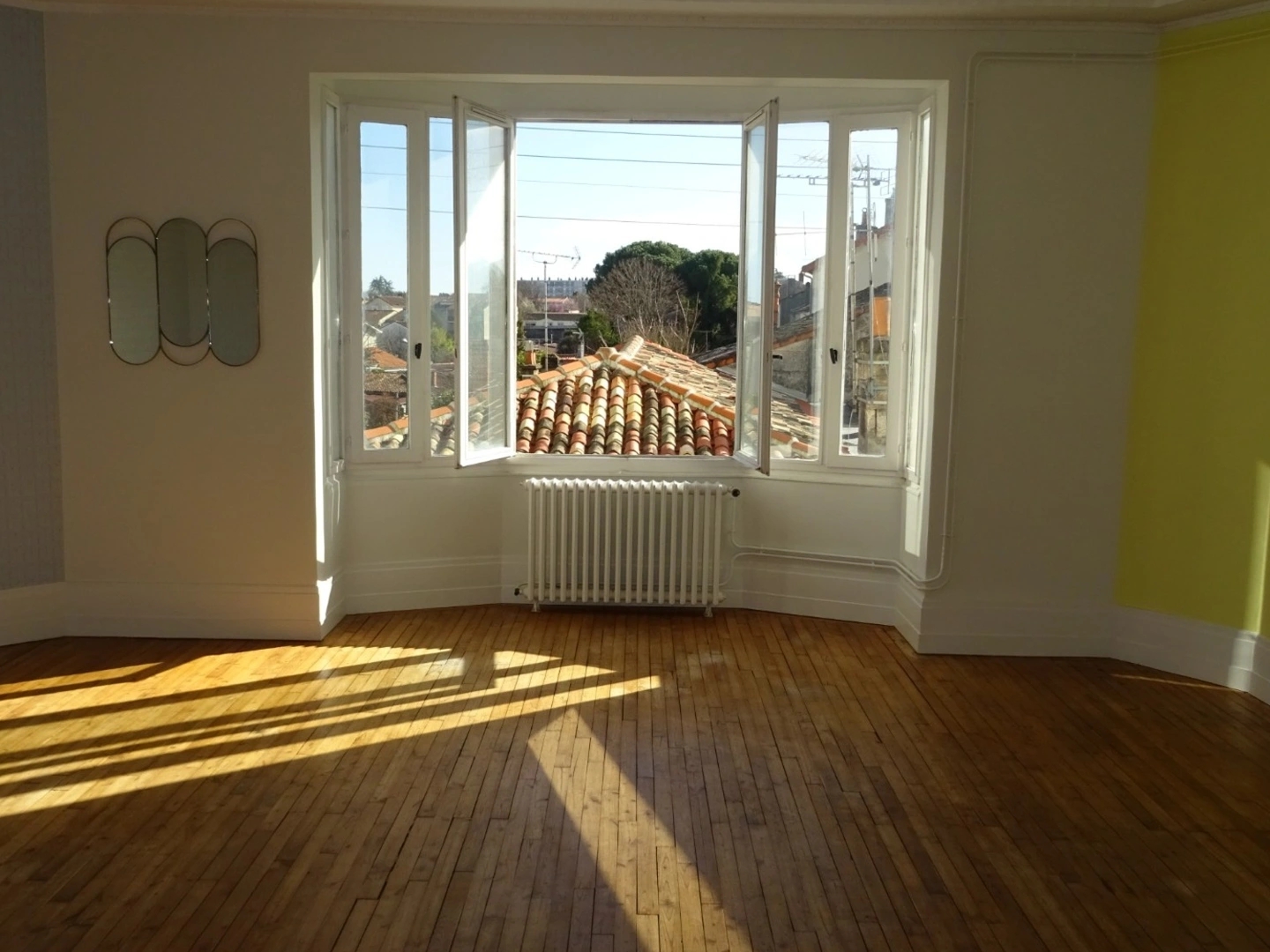 Appartement à vendre - 5 pièces - 139m2 - Angoulême (16000)