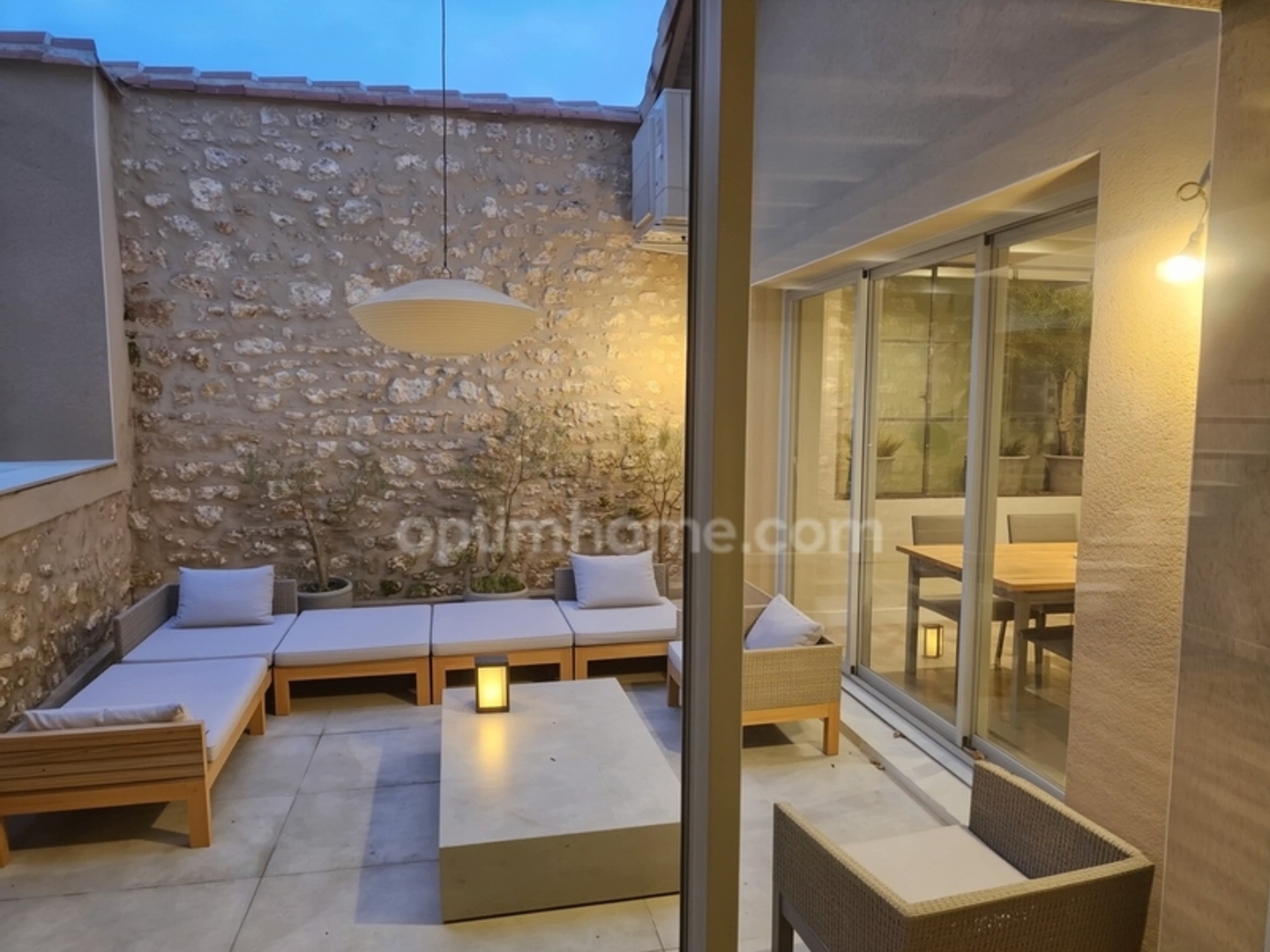 RARE Maison moderne 140 m² proche du secteur de Saint-Gelais, 4 chambres, patio et garage ANGOULEME (16)