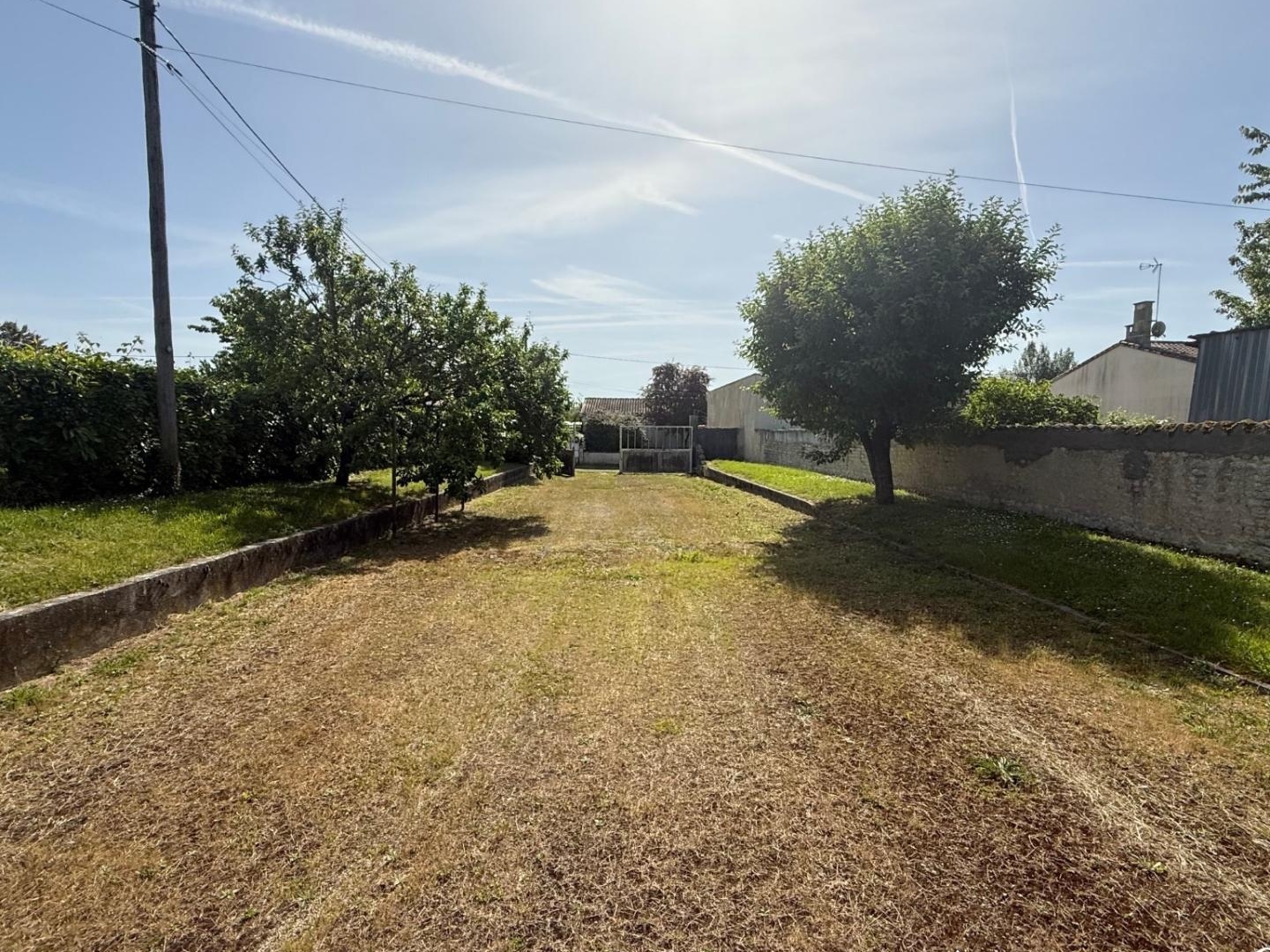 Terrain à vendre - 2673m2 - La Vergne (17400)