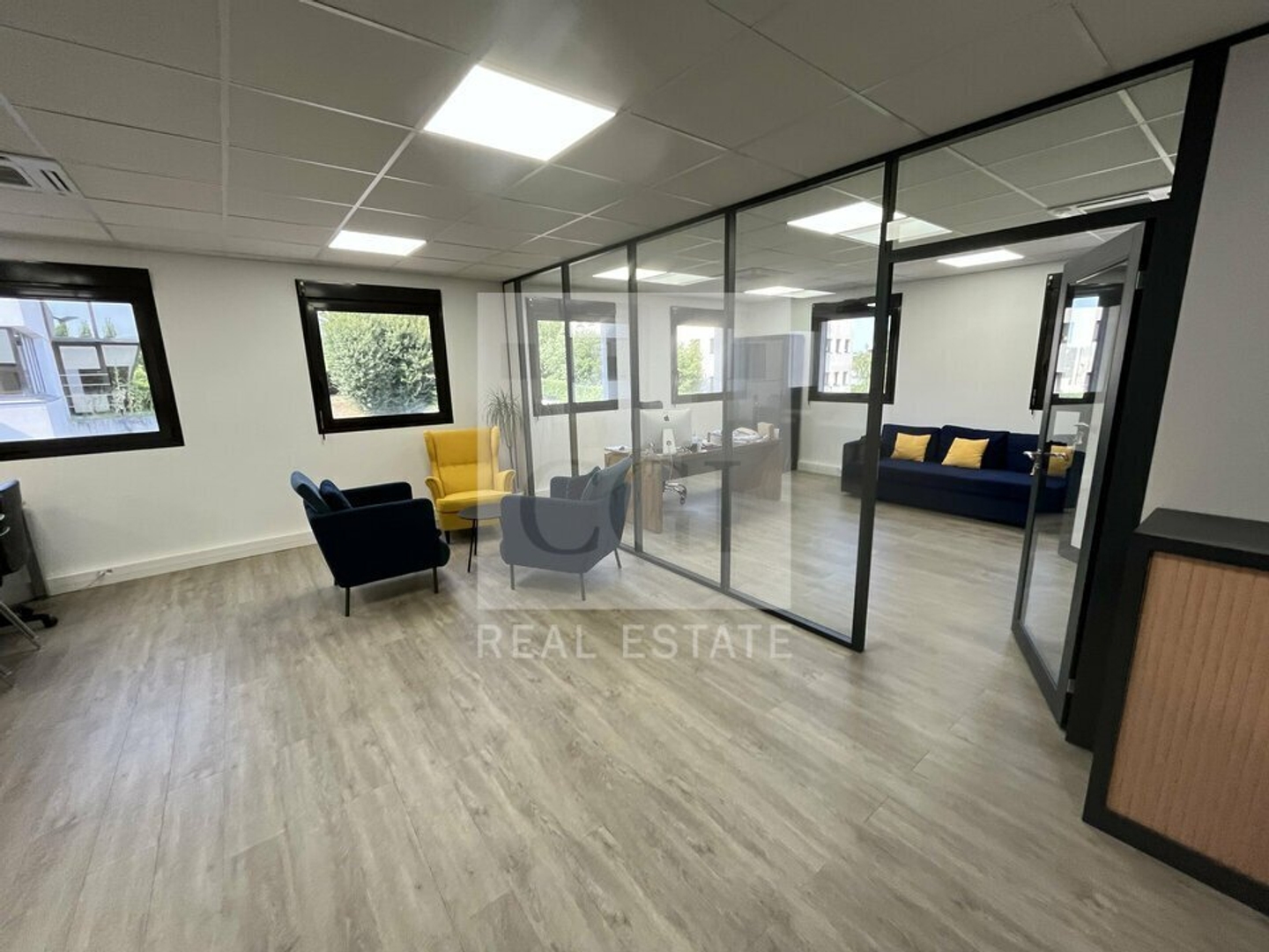 BUREAUX A VENDRE