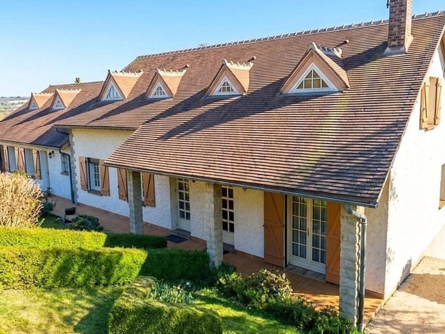 Immeuble à vendre - 5 pièces - 210m2 - Coulanges-La-Vineuse (89580)