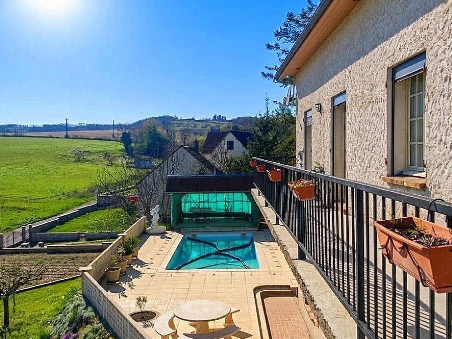 Immeuble à vendre - 5 pièces - 210m2 - Coulanges-La-Vineuse (89580)